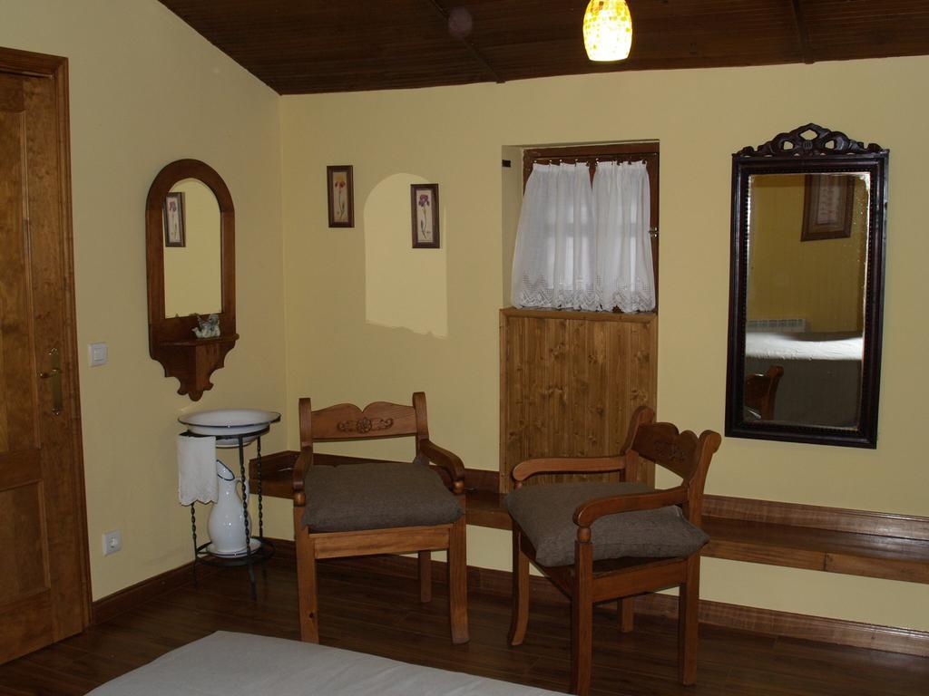 La Casa Del Vado Guest House Hervás Exterior foto